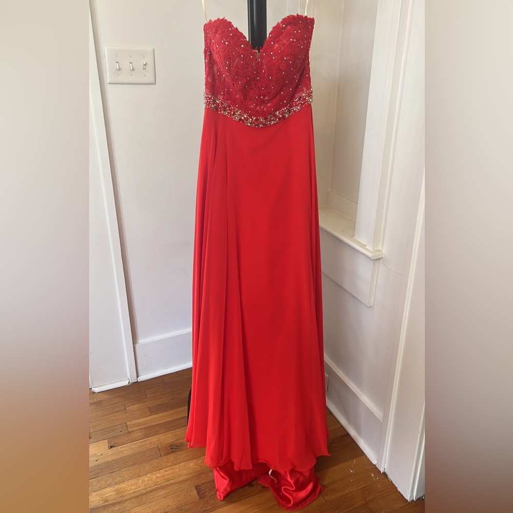 Mon Cheri Red Beaded Strapless Prom / Formal Dress